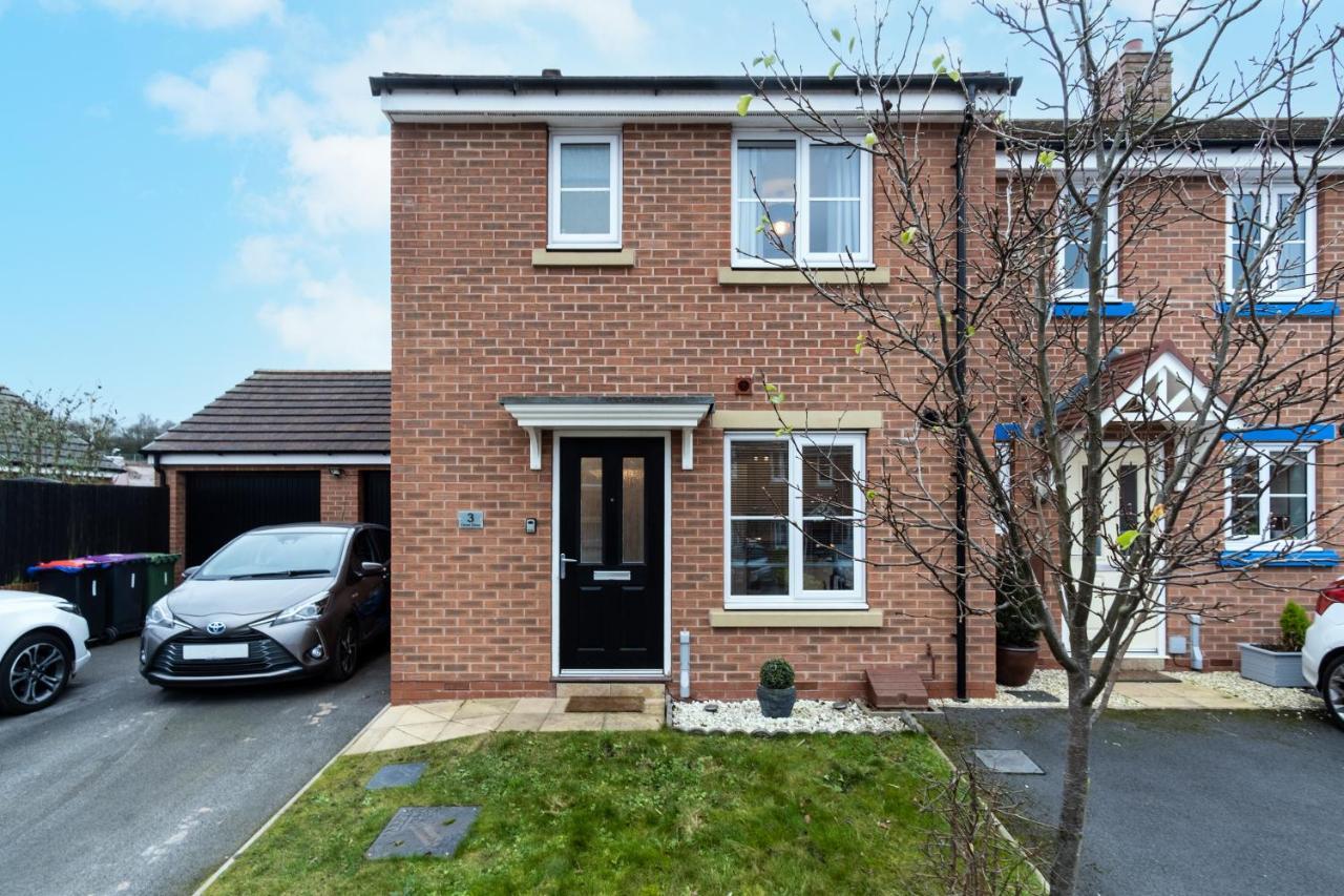 Genesis Telford Exterior foto